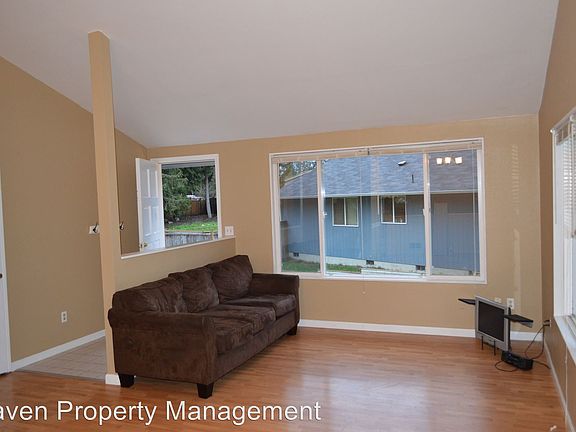 2nd image of 9403 203rd Ave E