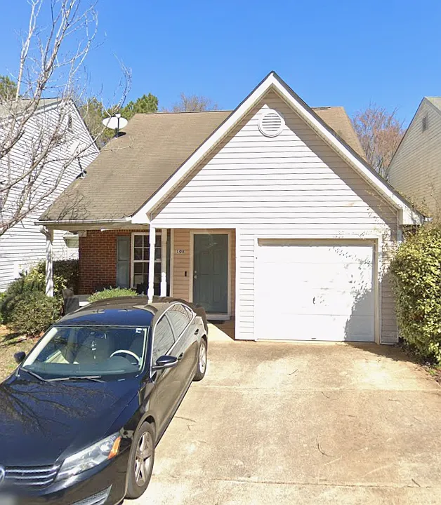 108 Lossie Ln