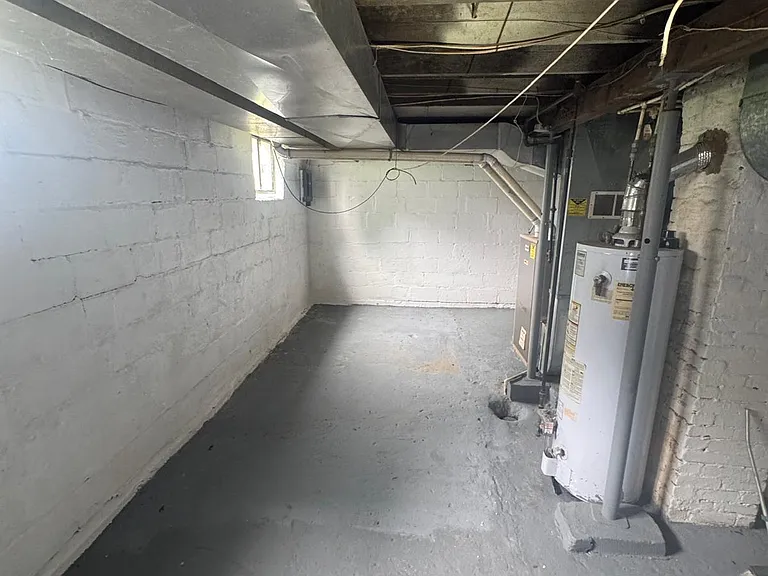 1206 E Home Ave — Photo 14