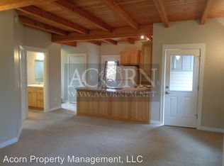 1188 W 27th Pl, Eugene, OR