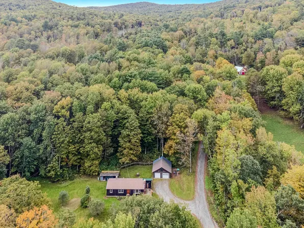 23 Biscuit Hollow Road, Woodstock, VT 05091