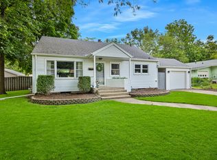 1005 N Walnut St, Normal, IL 61761