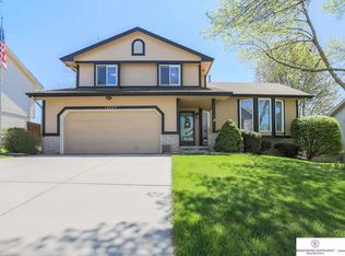 16707 Jefferson St, Omaha, NE 68135