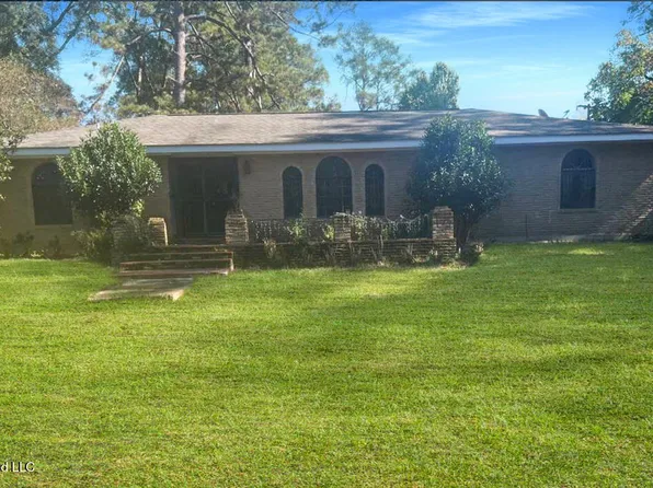 610 Poplar St, Magnolia, MS 39652