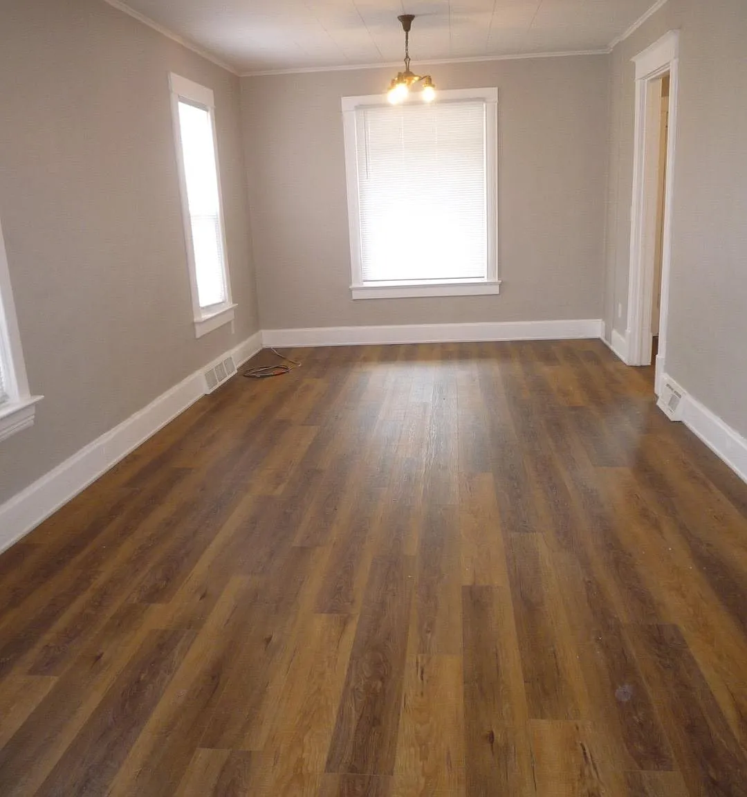4 bed, 1.5 bath, 1800 sqft, $2,150 — Photo 3