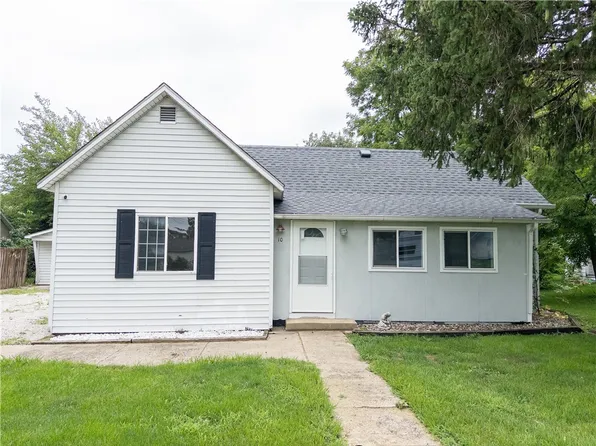 10 Chicago Ave, Henning, IL 61848