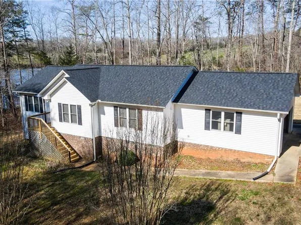 1268 Quaker Lake Trl, Burlington, NC 27217