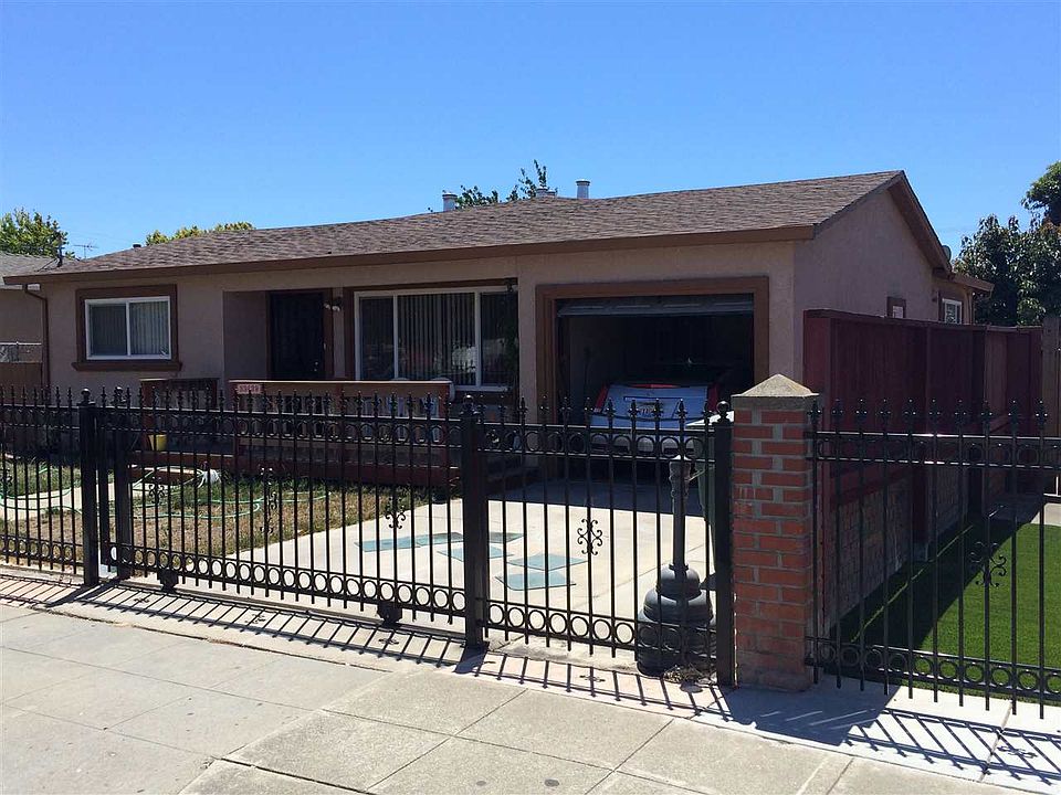 2nd image of 33439 7th St