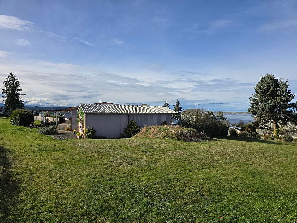 1st image of 110 Spruce Dr