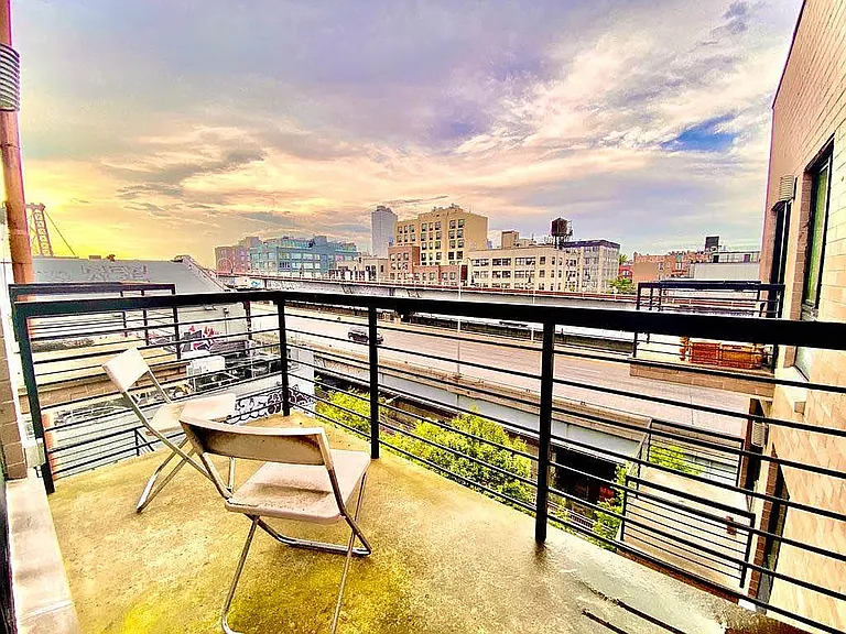 113 S 6th St #4B — Photo 6