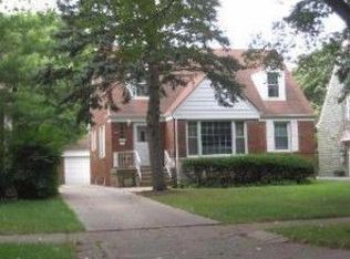 356 Nuttall Rd, Riverside, IL 60546