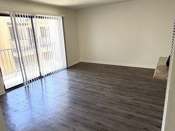 5th image of 1160 Pacific Ave APT 14