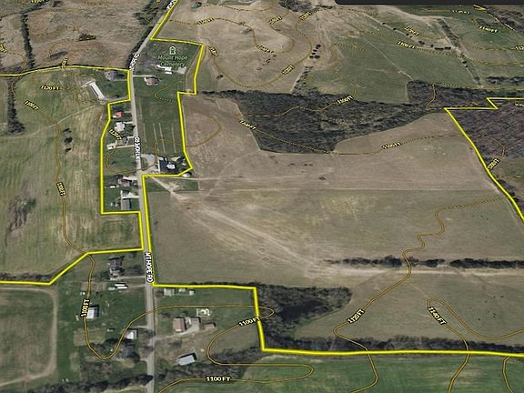 4th image of 1550 Mount Hope Rd