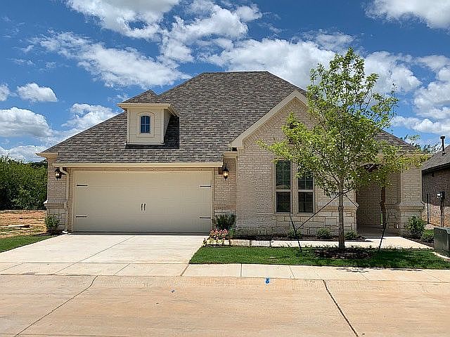 1st image of 4022 Lago Vista Ln