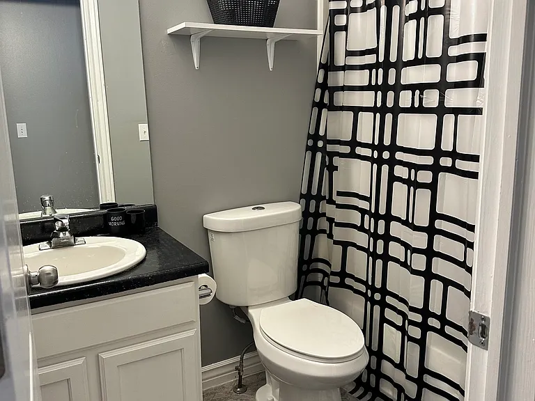1312 W Archmore Dr — Photo 9