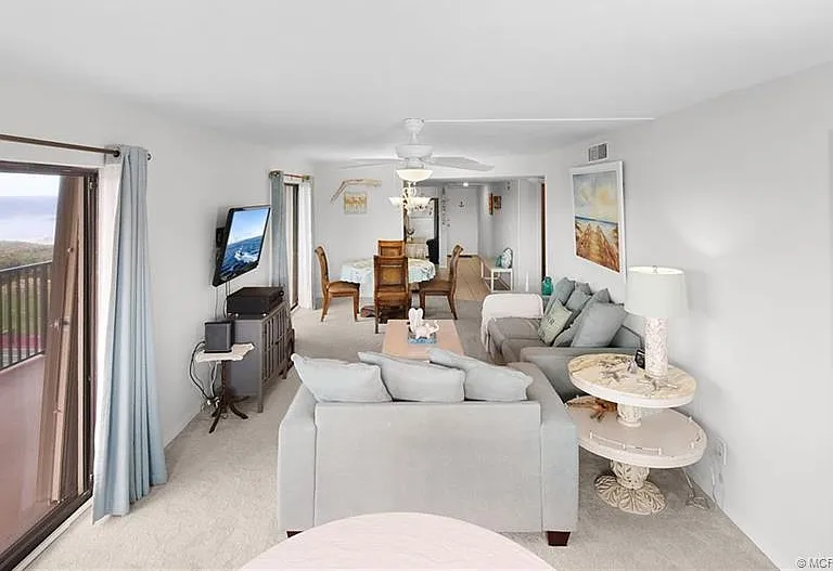 10044 S Ocean Dr #401 — Photo 20