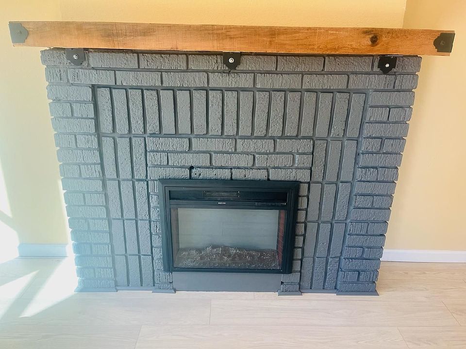 Electric Fireplace