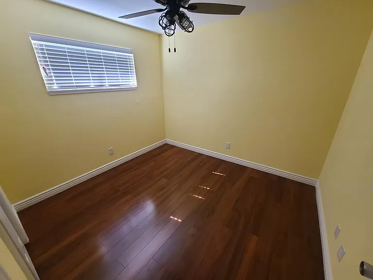 381A Elizabeth Ct — Photo 8