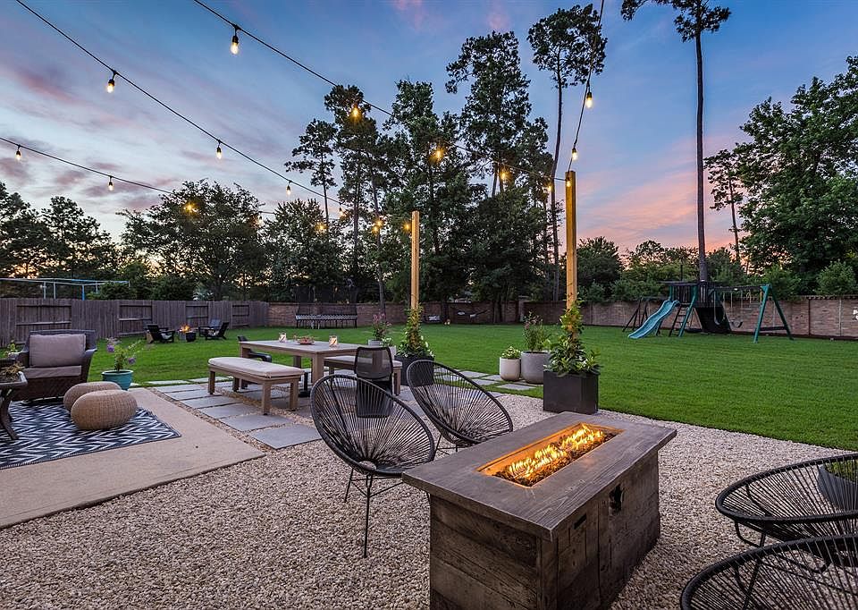 Welcome home to 7407 Aurelia Mist Lane!