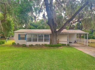 111 Lake Griffin Rd, Lady Lake, FL 32159