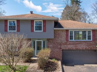 3352 Evergreen Dr, Murrysville, PA 15668