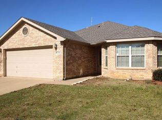 4718 Topaz Ln, Granbury, TX 76049