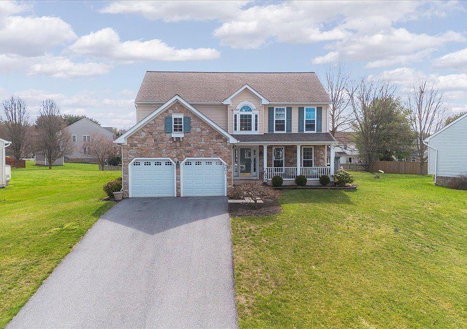 1st image of 9931 Stephanie Ln