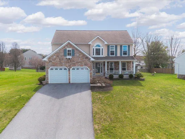 9931 Stephanie Ln, Hagerstown, MD 21740