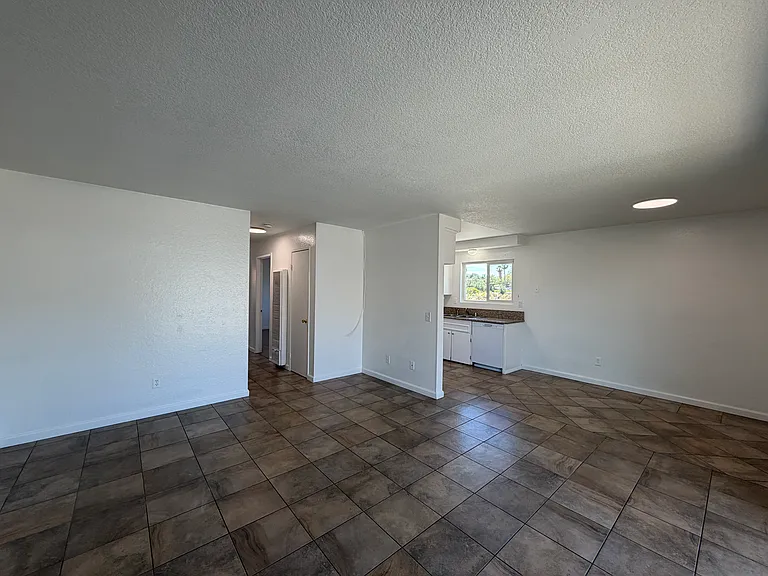 7418 Napa Ct #7418 — Photo 4