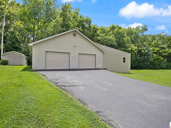 5th image of 613 Conover Ln