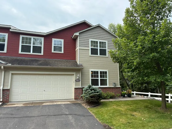15588 Emerald Dr N Unit 8, Hugo, MN 55038