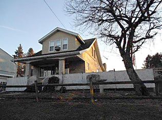 1011 Gordon St, Natrona Heights, PA 15065