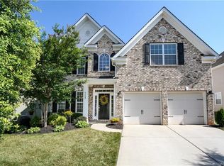 9208 Inverness Bay Rd, Charlotte, NC 28278