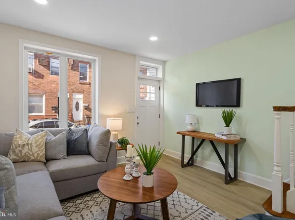 1937 S Lambert St, Philadelphia, PA 19145