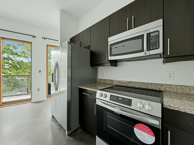 333 Nelson St SW #225 — Photo 15