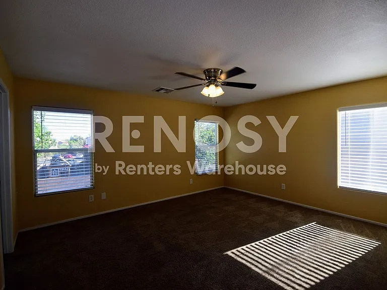 5333 Iron Crossing Ave — Photo 8