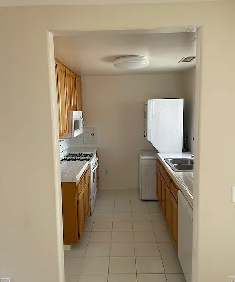 15033 Dickens St #202 — Photo 3