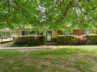 1828 Lake Dr, Winston Salem, NC 27127