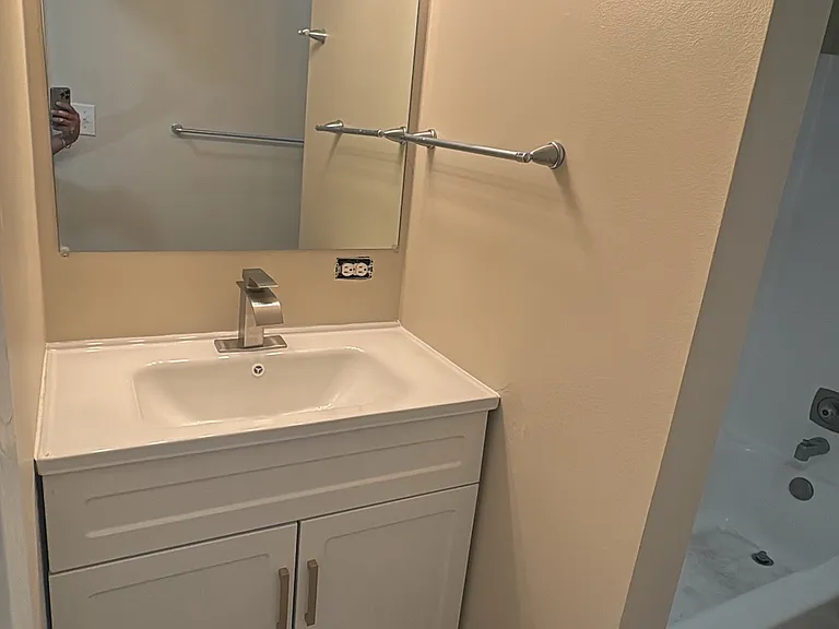 1480 Stonebridge Cir #D8 — Photo 7