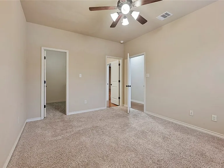 128 Kimber Ln — Photo 11