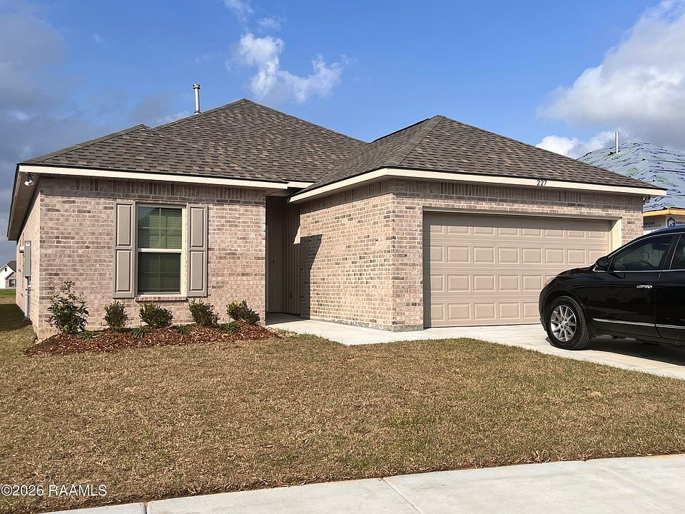1st image of 227 Tatum Ln