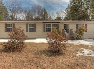 22 Button Rd, Farmington, NH 03835
