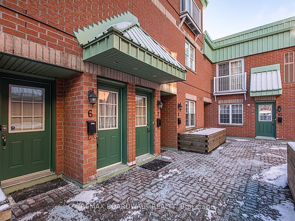 4th image of 130 Rochester St #6