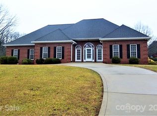 100 Kendallwood Dr, Shelby, NC 28152