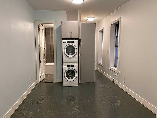 1st image of 102 E 116th St #B