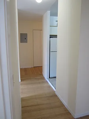 Rented by Stonecrest Realty | media 18