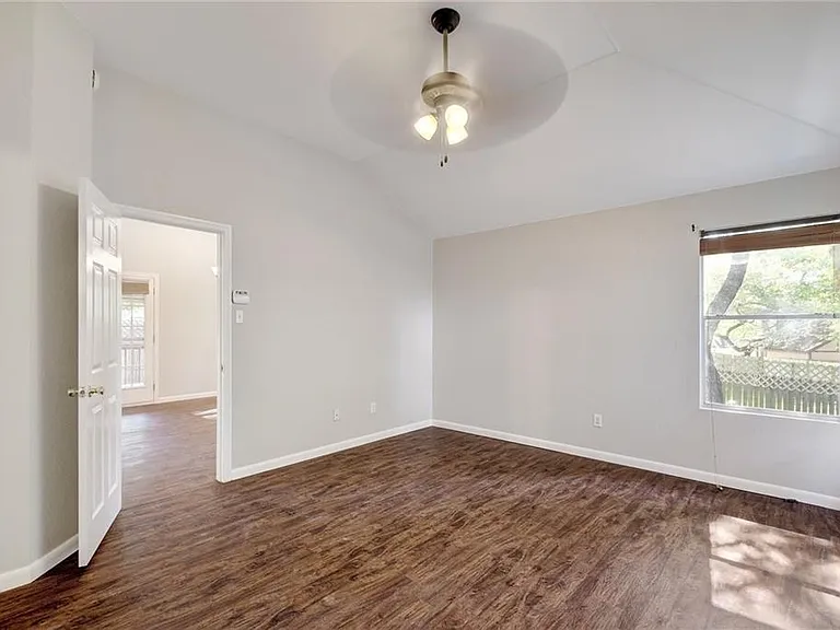 7509 Spivey Dr — Photo 11