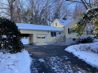 215 Blue Hill Dr, Westwood, MA 02090