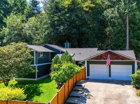 7629 Oak Park Drive NW, Bremerton, WA 98311