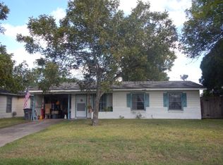 608 E Polk Ave, Victoria, TX 77901